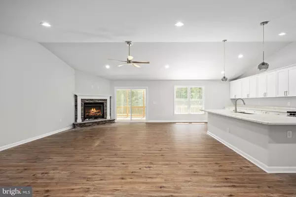 Mineral, VA 23117,16014 CARRINGTON CT