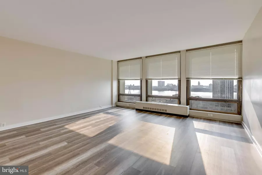 200 LOCUST ST #15EN, Philadelphia, PA 19106