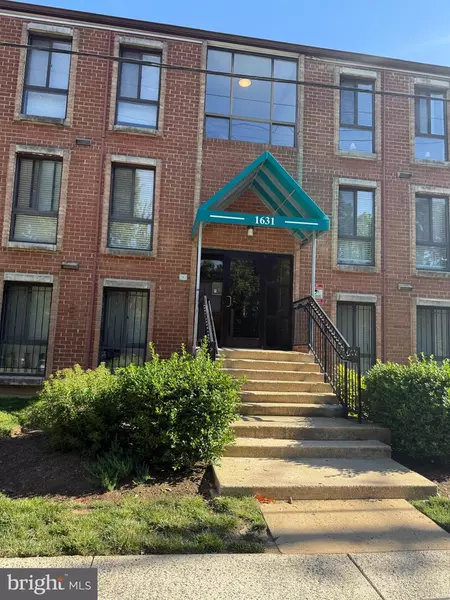1631 GAINESVILLE ST SE #301, Washington, DC 20020