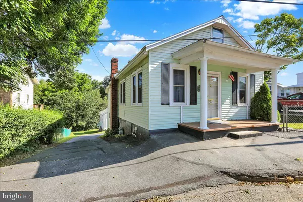 Pottsville, PA 17901,1401 MOUNT HOPE AVE