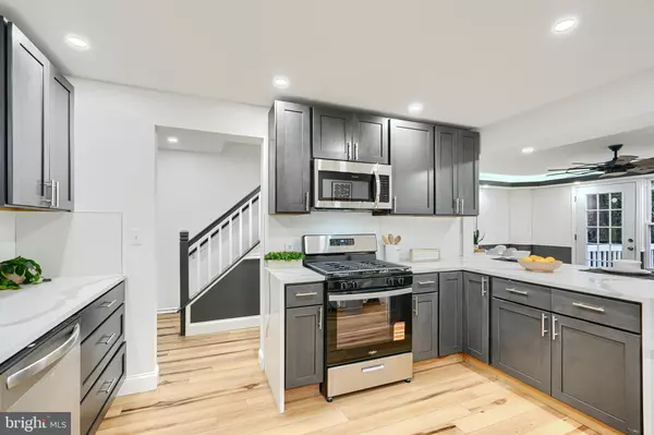 Baltimore, MD 21239,6112 CHINQUAPIN PKWY