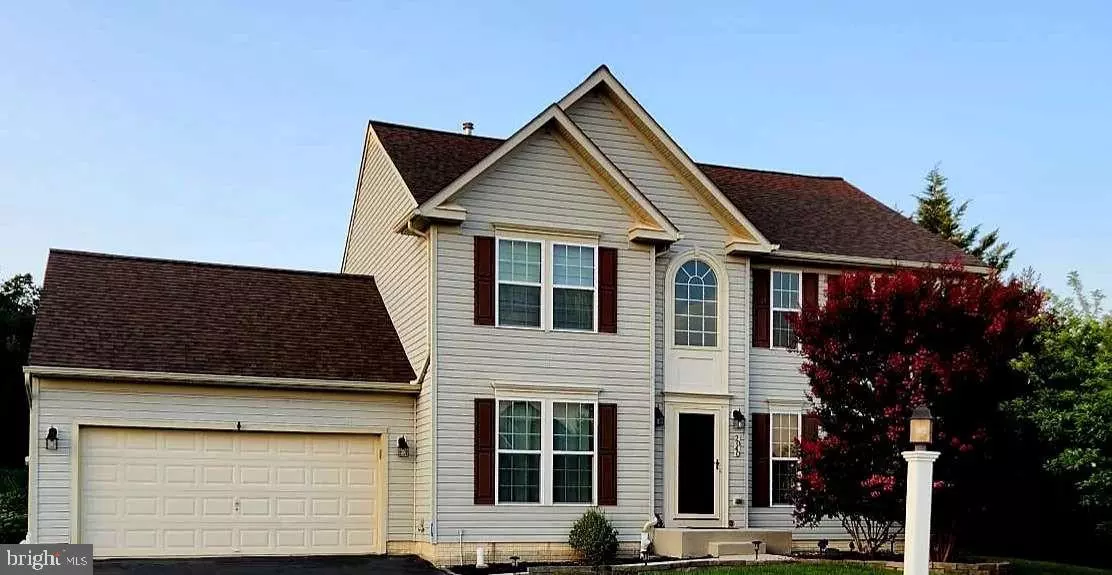 Hanover, PA 17331,2040 WATERFALL DR