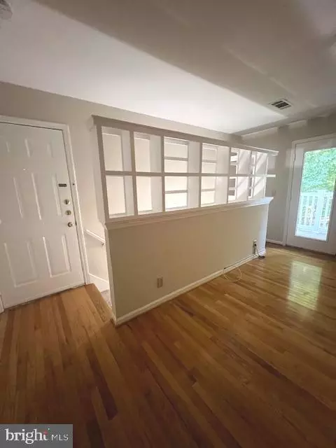 Rockville, MD 20852,10725 HAMPTON MILL TER #205