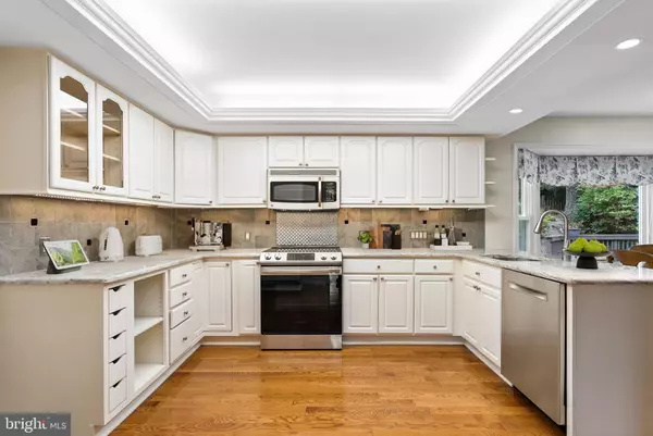 Fairfax, VA 22031,8907 GLADE HILL RD
