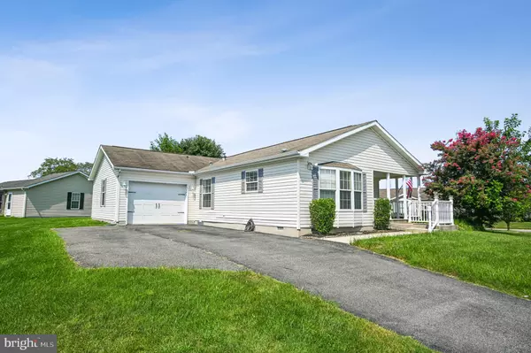 222 PERSIMMON CIR W #222, Dover, DE 19901