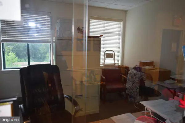 Winchester, VA 22601,480 W JUBAL EARLY DR #300