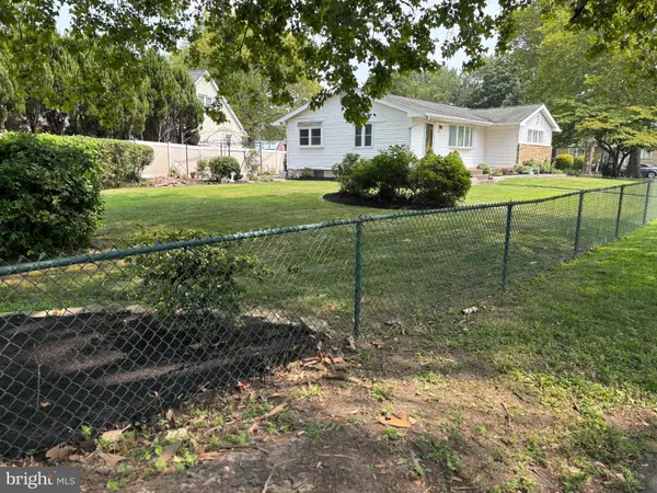 Palmyra, NJ 08065,111 TEMPLE BLVD