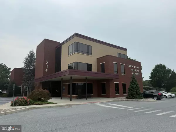 730 EDEN RD, Lancaster, PA 17601