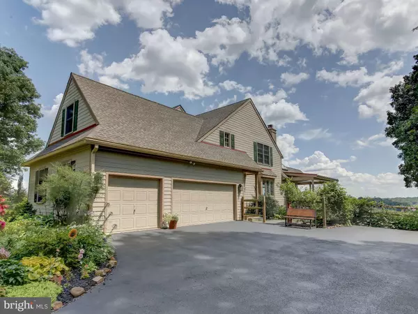 West Chester, PA 19380,933 COPES LN