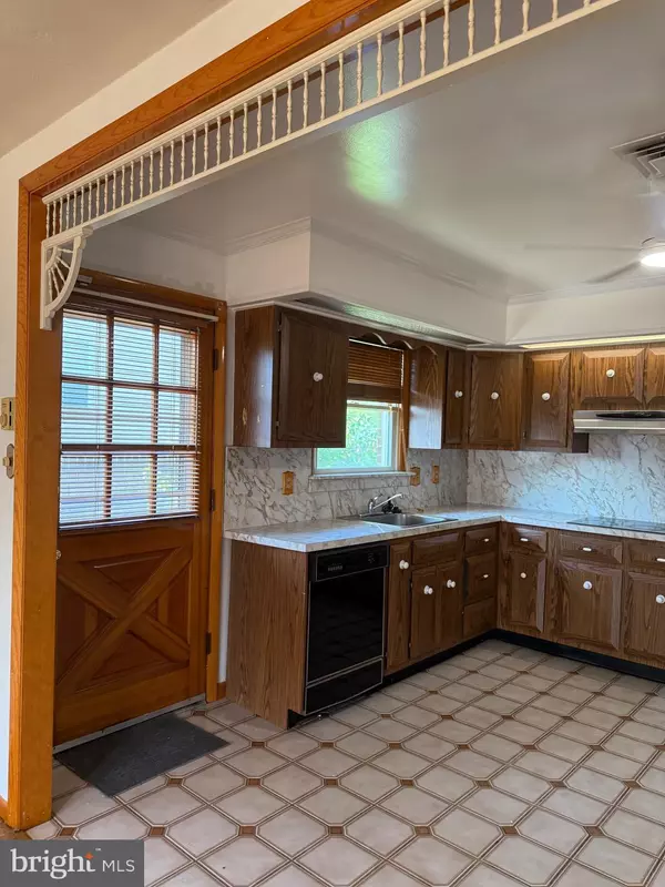 Baltimore, MD 21225,3914 INNER CIR