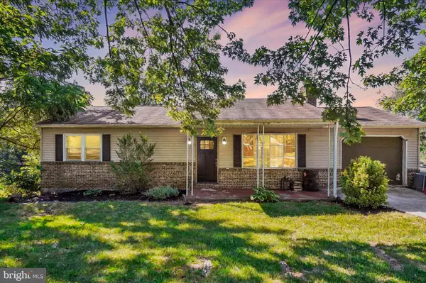 50 SUGAR MAPLE DR, Etters, PA 17319