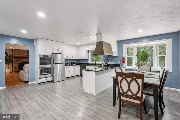 Gaithersburg, MD 20882,8304 MARINER CT