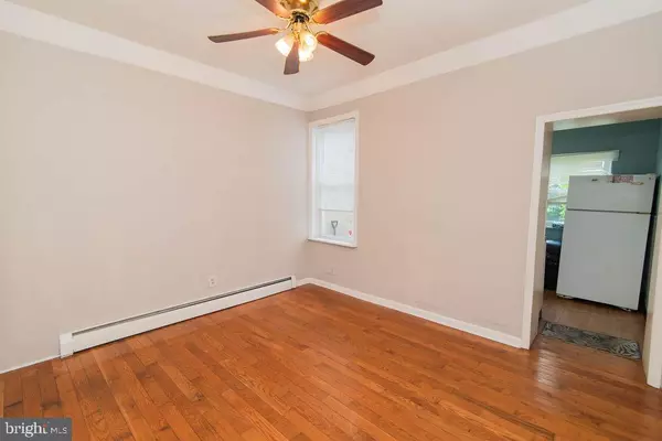 Philadelphia, PA 19125,2406 E HAROLD ST