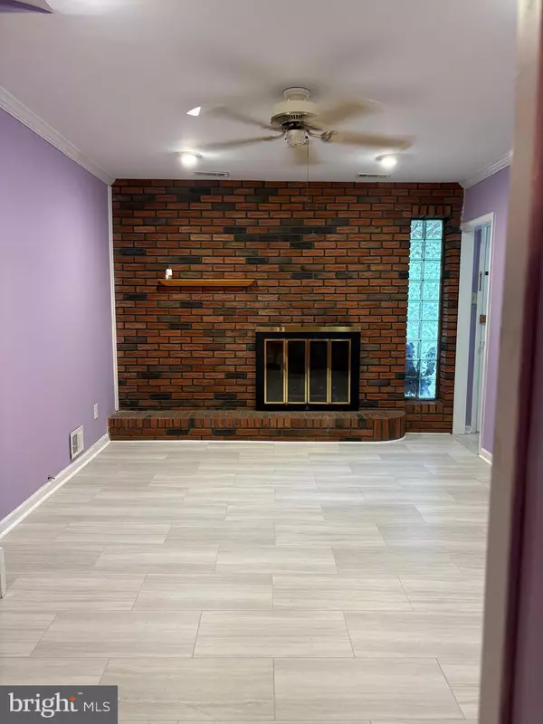 Cherry Hill, NJ 08002,315 LINCOLN AVE S
