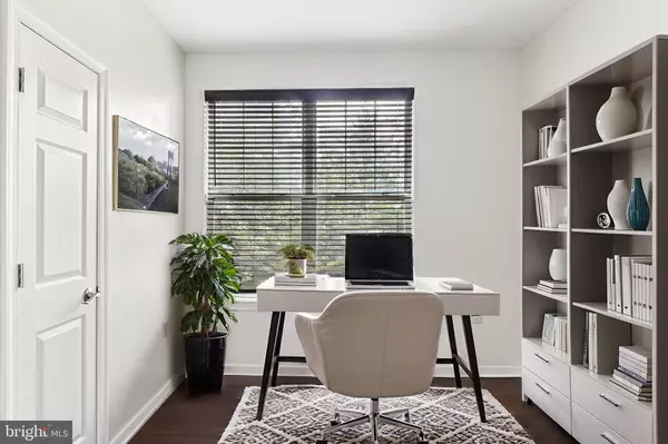 Mclean, VA 22102,1641 INTERNATIONAL DR #207