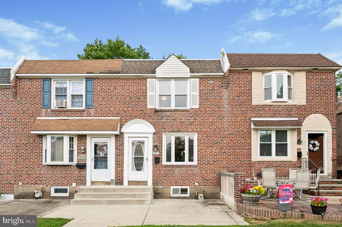 Clifton Heights, PA 19018,267 GRAMERCY RD