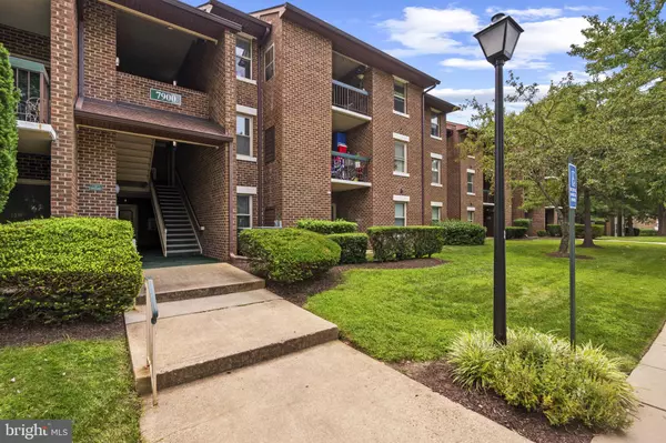7900 CORIANDER DR #7900-2, Gaithersburg, MD 20879