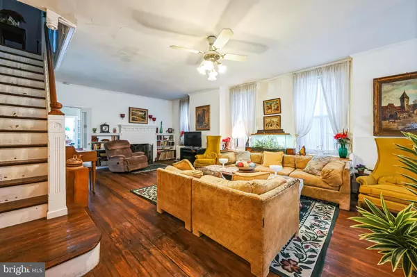 Philadelphia, PA 19144,224 E WISTER ST