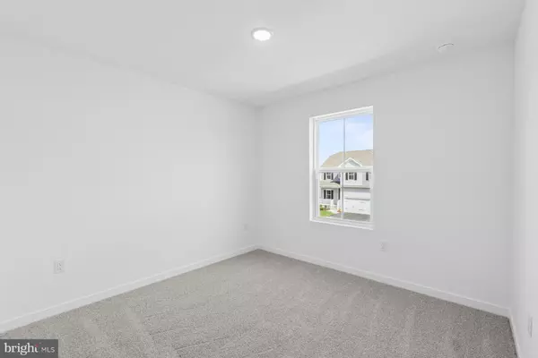 Berlin, NJ 08009,15 BUTTERNUT DR #8