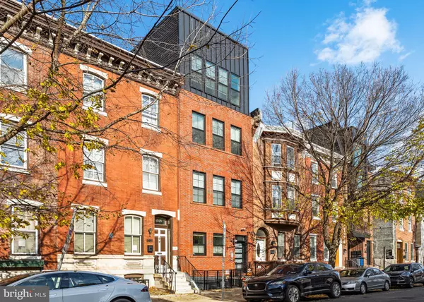 Philadelphia, PA 19146,1513 CHRISTIAN STREET #4