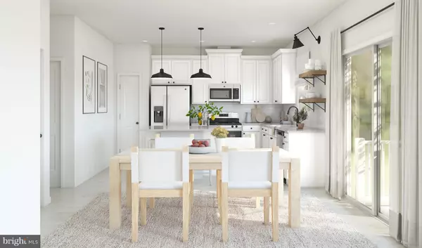 Berlin, NJ 08009,19 BUTTERNUT DR #10