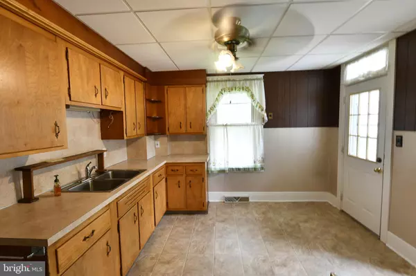 Manheim, PA 17545,188 N MAIN ST