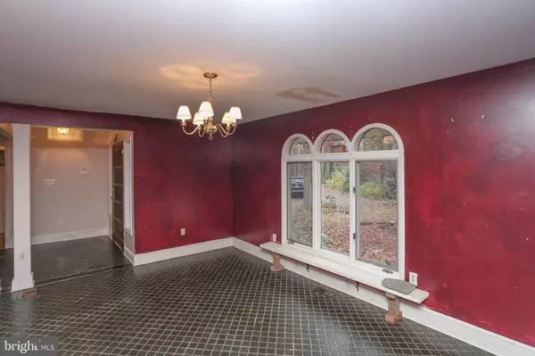 Millersville, MD 21108,1196 TANAGER DR