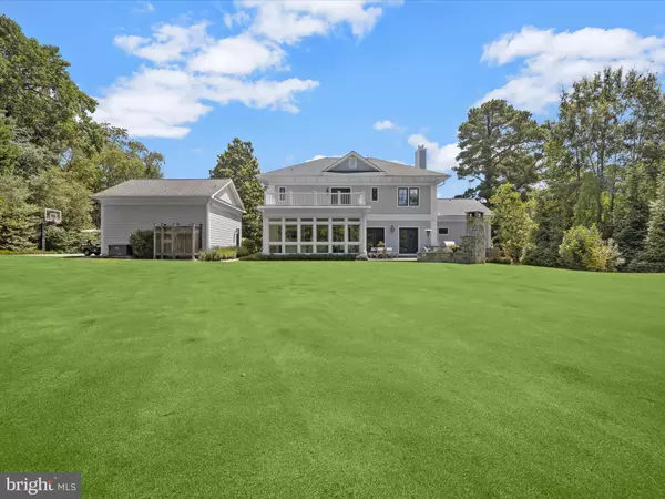 Gibson Island, MD 21056,628 AYRLIE WATER RD