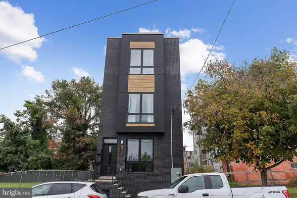 1611 N 27TH ST, Philadelphia, PA 19121