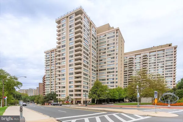 Chevy Chase, MD 20815,4515 WILLARD AVE #1421S