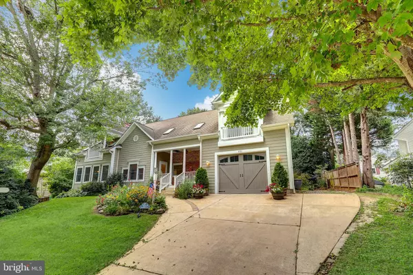 Alexandria, VA 22308,8721 WATERFORD RD