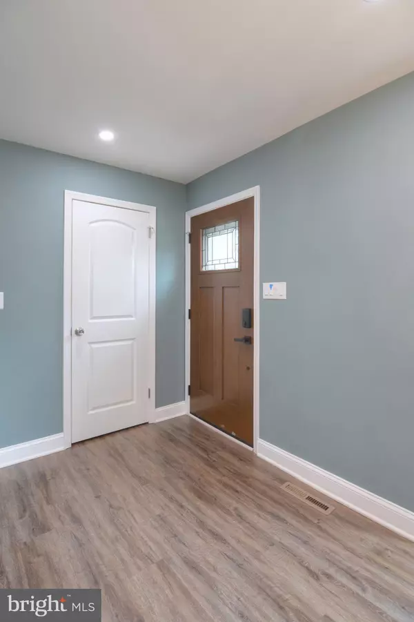 Silver Spring, MD 20906,3822 GAWAYNE TER #32-382