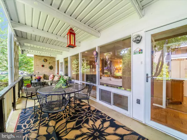 Bethesda, MD 20817,7517 SPRING LAKE DR #1-C