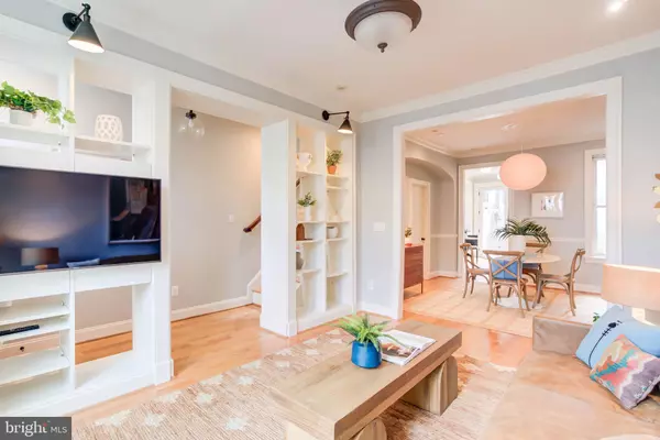 Washington, DC 20002,1337 EMERALD ST NE