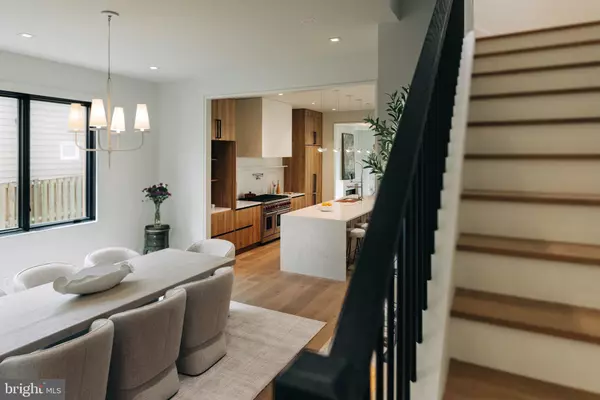 Falls Church, VA 22046,6940 SPRUCE ST