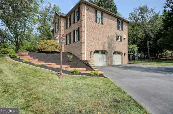 Hagerstown, MD 21742,20204 PLUMWOOD DR