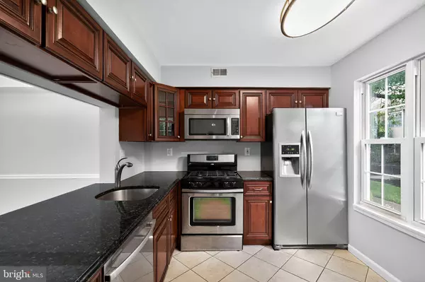Blackwood, NJ 08012,803 ABERDEEN LN