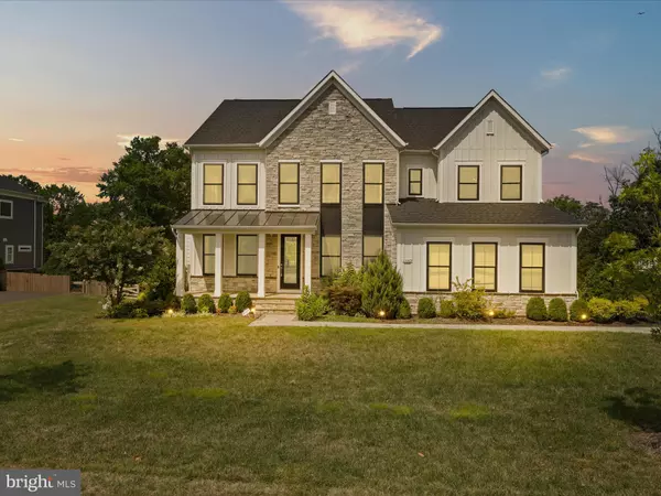 23369 WALKING WOODS LN, Aldie, VA 20105