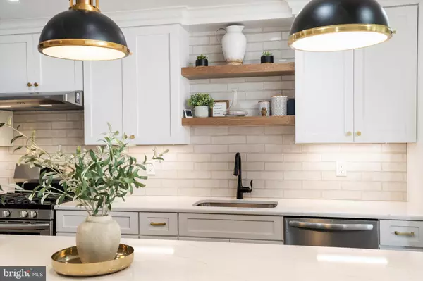 Bordentown, NJ 08505,32 W CONSTITUTION DR