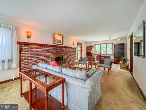 Hatboro, PA 19040,4295 MINNIE LN