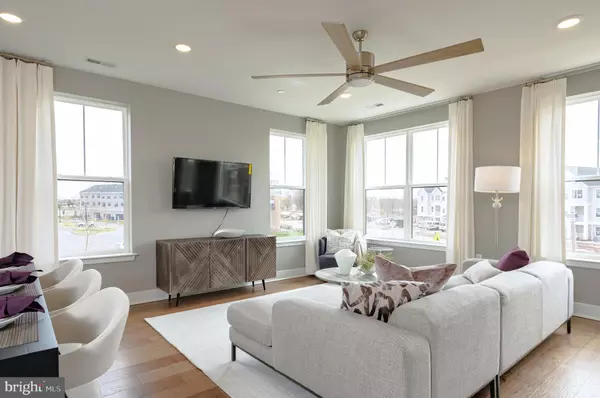 123 JOHN VANZANDT DR, Titusville, NJ 08560