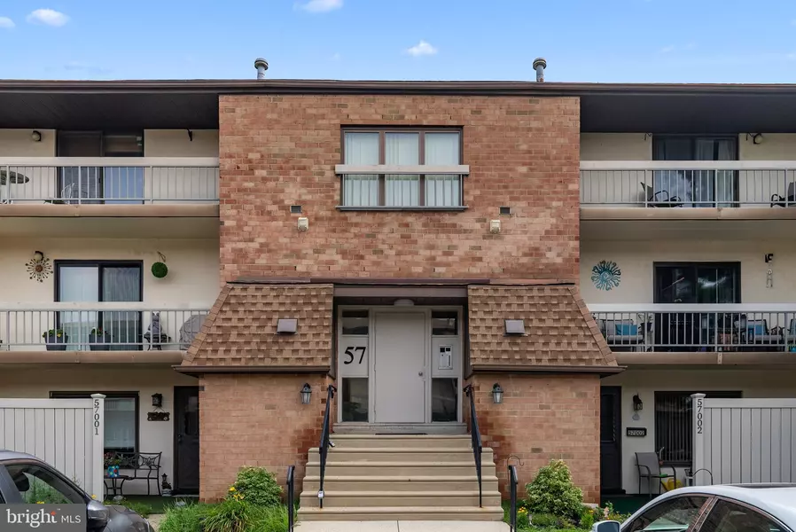 57103-00 DELAIRE LANDING RD #103, Philadelphia, PA 19114