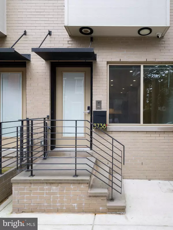 3738 BRANDYWINE ST, Philadelphia, PA 19104