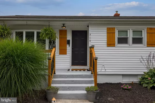 Lebanon, PA 17042,314 QUITTAPAHILLA DR