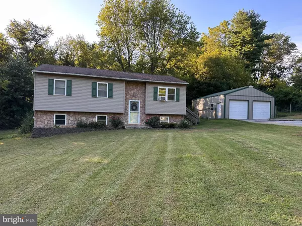 61 FARM LN, Atglen, PA 19310