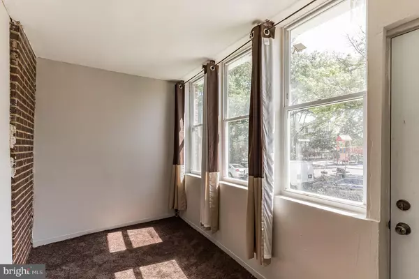 Philadelphia, PA 19129,3258 N MARSTON ST
