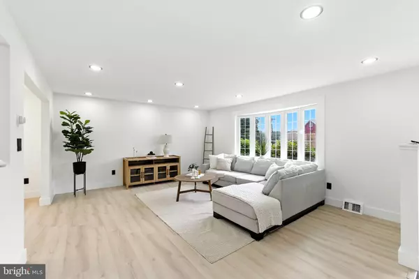 Southampton, PA 18966,559 MAPLE AVE