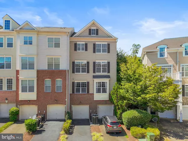 Woodbridge, VA 22191,16820 NUTTAL OAK PL