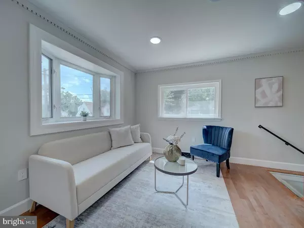 Capitol Heights, MD 20743,4807 FABLE ST