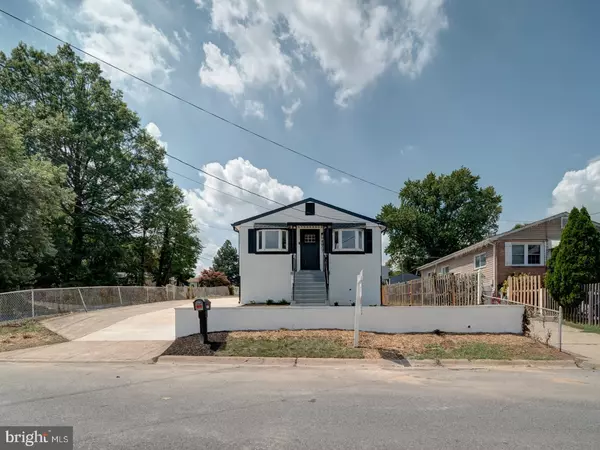 Capitol Heights, MD 20743,4807 FABLE ST